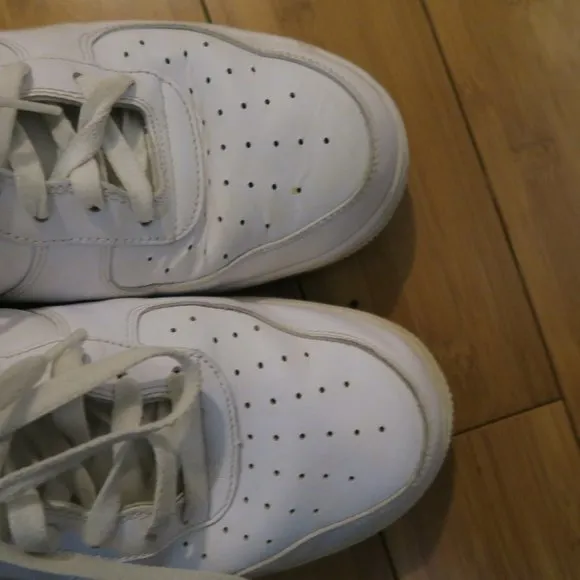 Nike Air Force 1 Low Triple White Retro Men's Size 13 315122-111 Basketball