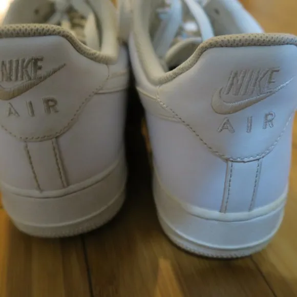 Nike Air Force 1 Low Triple White Retro Men's Size 13 315122-111 Basketball