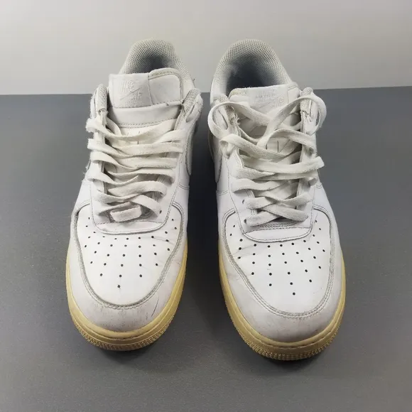 NIKE Air Force One  Sneakers size 11