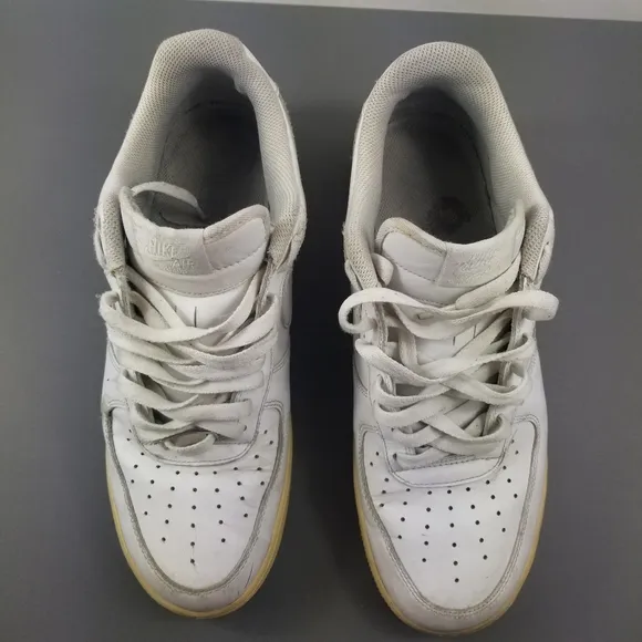 NIKE Air Force One  Sneakers size 11