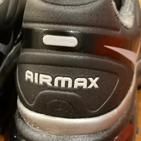 Nike Air Max 2012 shoes sneakers new black grey 487679 020 Mens Size 10