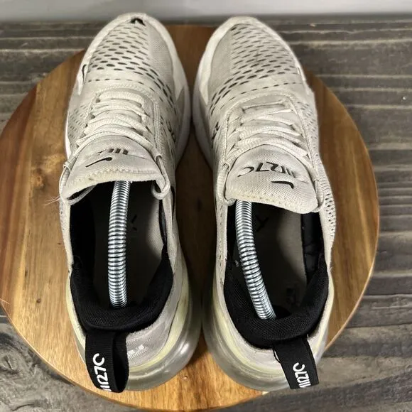 Nike Air Max 270 Womens Size 11 Shoes White Black Athletic Running Sneakers