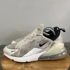 Nike Air Max 270 Womens Size 11 Shoes White Black Athletic Running Sneakers