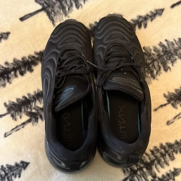 🔥NIKE AIR MAX 720 TRIPPLE BLACK EXCELLENT!!