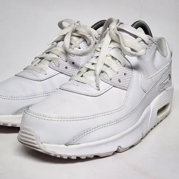 Nike Air Max 90 LTR White  Sneakers Shoes 7Y