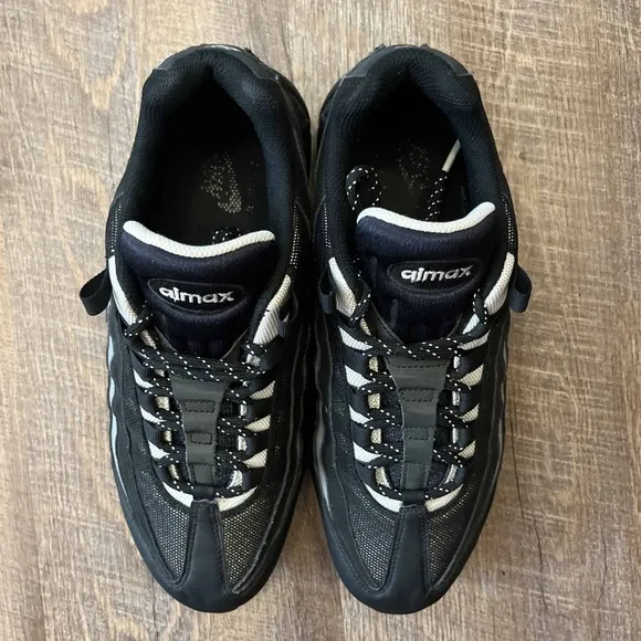 Nike Air Max 95 Essential Black Smoke Grey