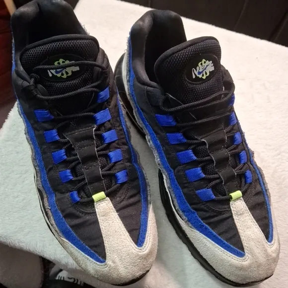 Nike Air Max 95 SE Mens Sz 11.5  Blue Black White Athletic Running Shoes USED