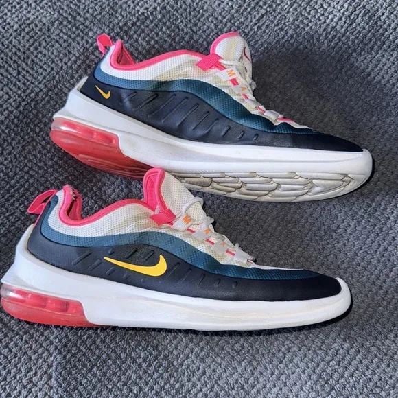 Nike Air Max Axis White Navy Pink Yellow Sneakers Size 9.5 Mesh Running Shoes