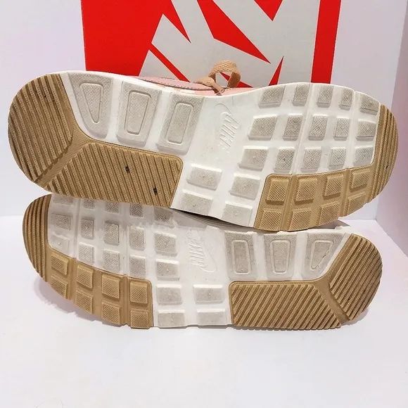 Nike Air Max SC Sneakers, Size 8.5| EUR 40