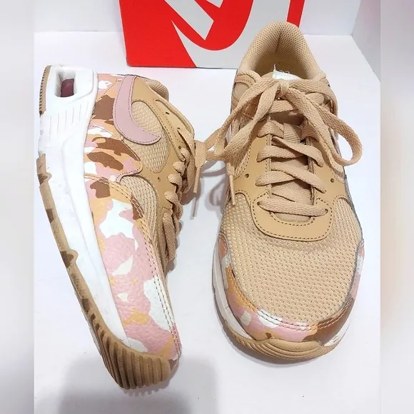Nike Air Max SC Sneakers, Size 8.5| EUR 40