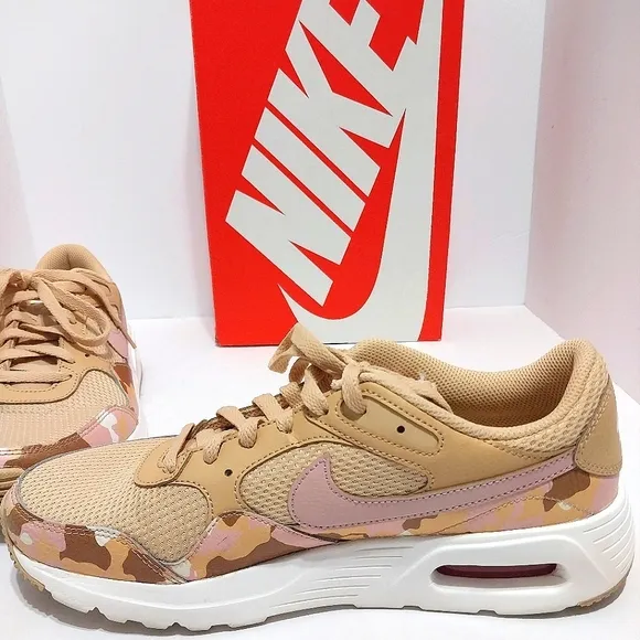 Nike Air Max SC Sneakers, Size 8.5| EUR 40