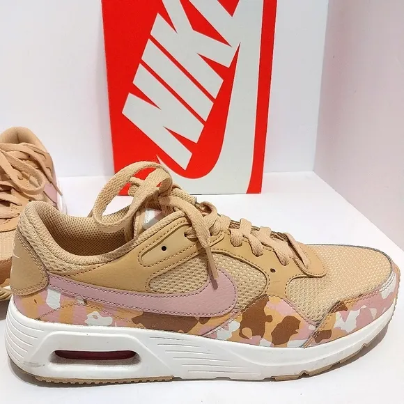 Nike Air Max SC Sneakers, Size 8.5| EUR 40