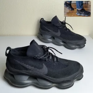 Nike Air Max Scorpion Flyknit Black Running Shoes Modern Design and Comfort