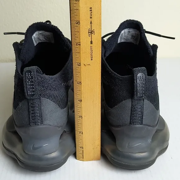 Nike Air Max Scorpion Flyknit Black Running Shoes Modern Design and Comfort