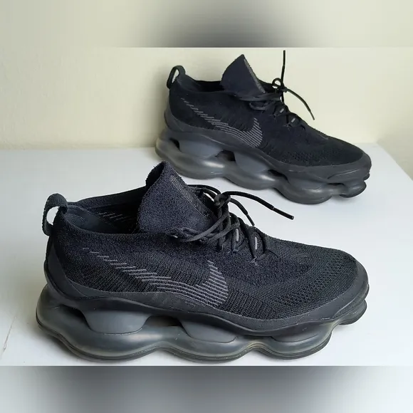 Nike Air Max Scorpion Flyknit Black Running Shoes Modern Design and Comfort