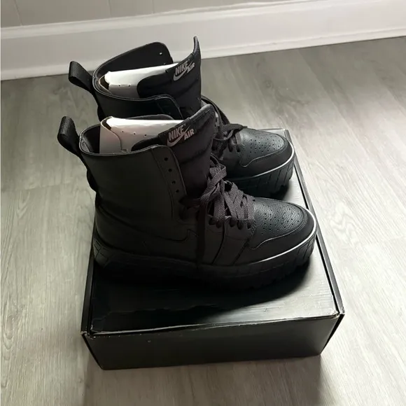 Nike Air Men's Black High-Top Sneakers