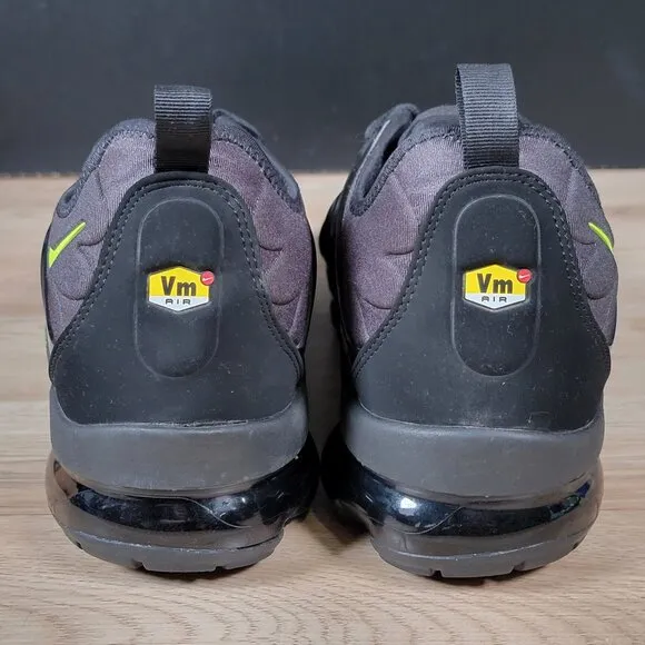 Nike Air Vapormax Plus Shoes Mens Size 13 Gray Black Running Athletic 924453-009