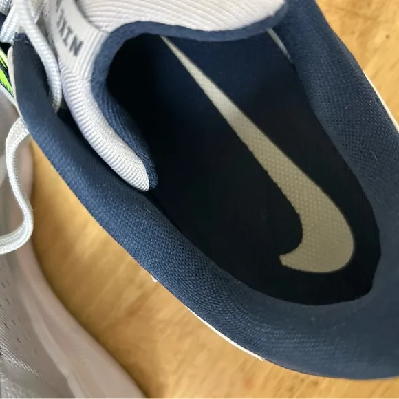 Nike Air Zoom Pegasus 38 Seattle Seahawks men’s 13 Shoes with Breathable Mesh