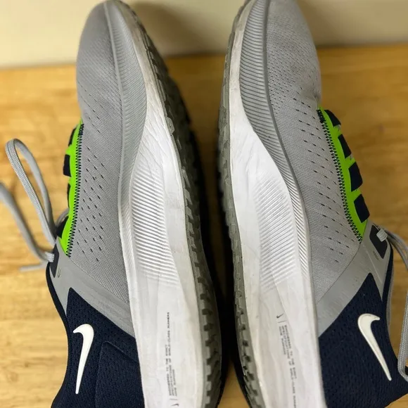 Nike Air Zoom Pegasus 38 Seattle Seahawks men’s 13 Shoes with Breathable Mesh