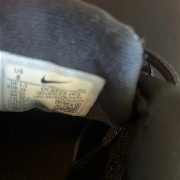 Nike Black Sneakers Modern Design Athletic Shoes Mommy and me!!