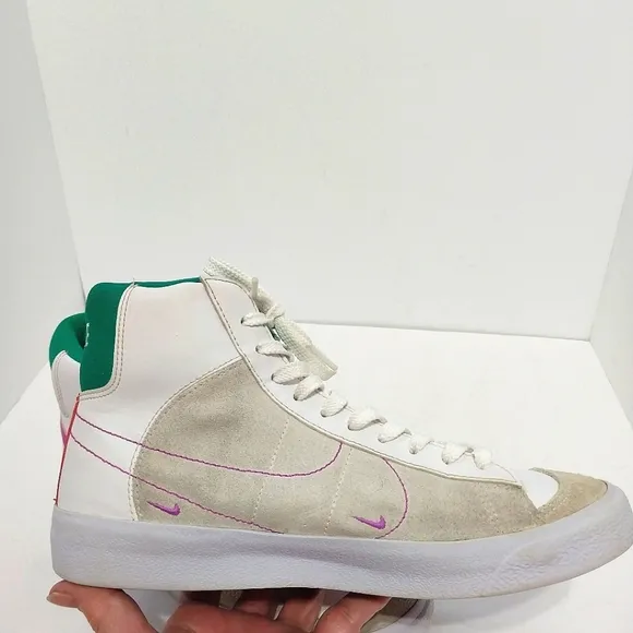 Nike Blazer Mid 77 GS‎ Dance Sneakers, Size 7Y|8.5W|EUR 40