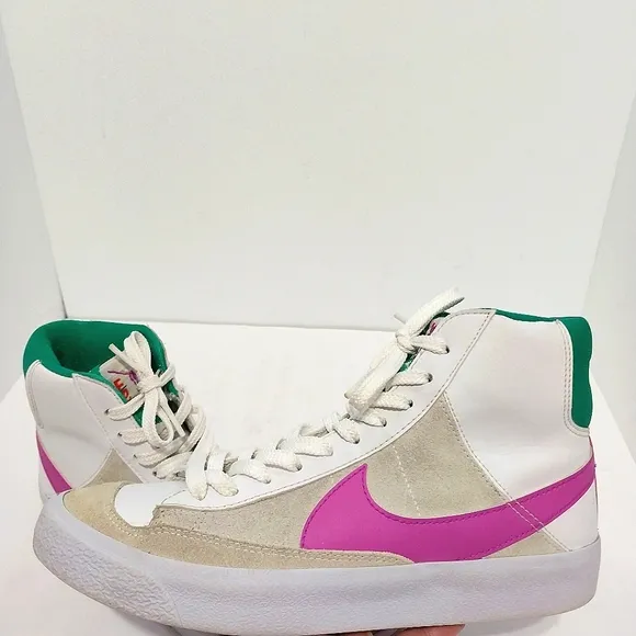 Nike Blazer Mid 77 GS‎ Dance Sneakers, Size 7Y|8.5W|EUR 40