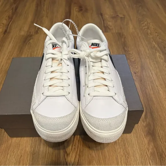 NIKE Blazer white black platform lace up shoes sneakers women’s 8 new