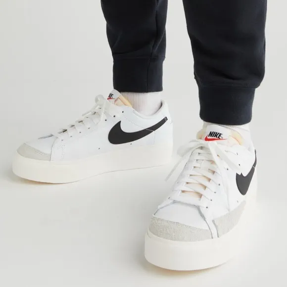 NIKE Blazer white black platform lace up shoes sneakers women’s 8 new