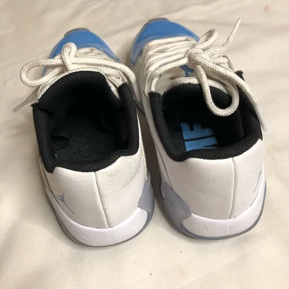 Nike Boys Air Jordan ll CMFT low blue basketball shoes