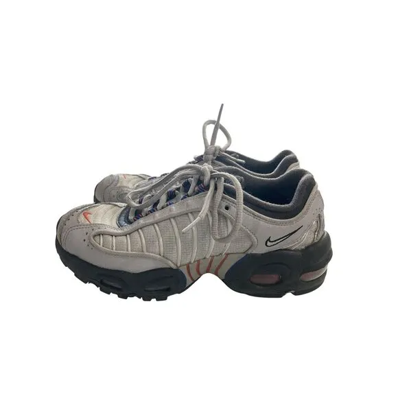 Nike CK0700 Air Max Tailwind IV Youth Size 5Y Gray White running Sneakers shoes