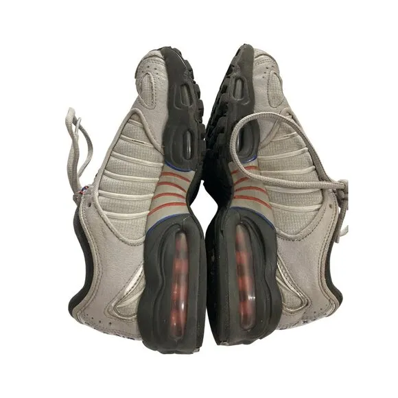 Nike CK0700 Air Max Tailwind IV Youth Size 5Y Gray White running Sneakers shoes