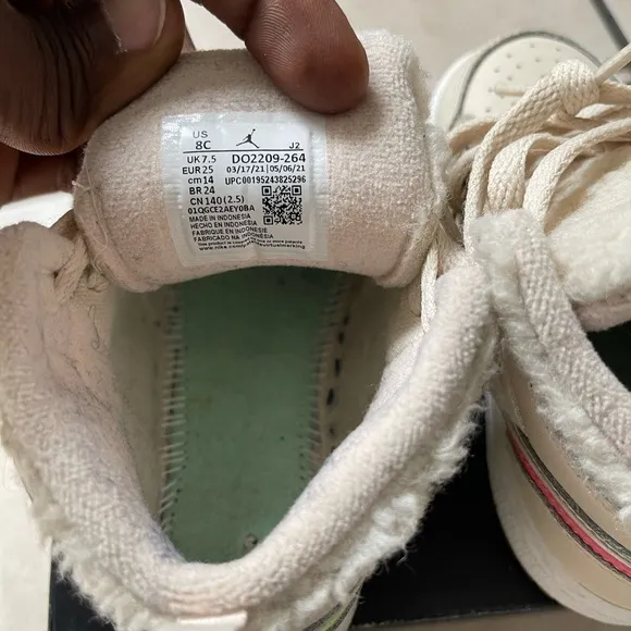 Nike Cream and Red Sneakers Classic Style