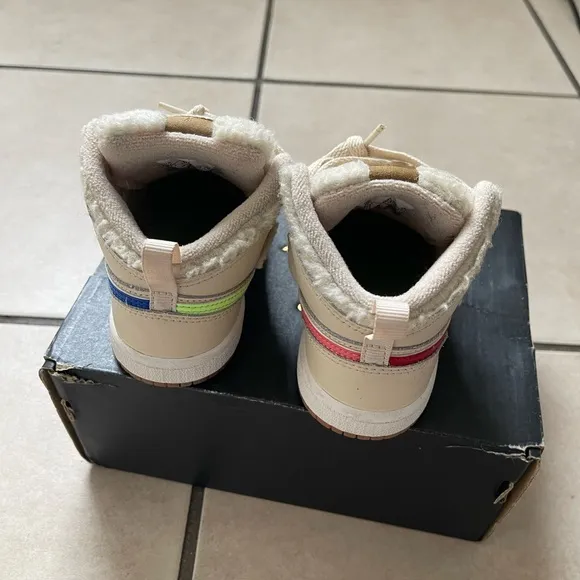 Nike Cream and Red Sneakers Classic Style
