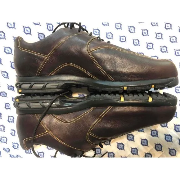 Nike Dark Brown Leather  Lace Up T@C Traction Golf Shoes zoom air Mens Size 11W