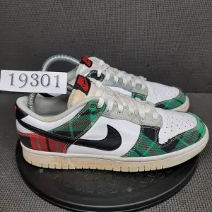 Nike Dunk Low Tartan Plaid Shoes Mens Sz 8 White Green Red Sneakers Trainers