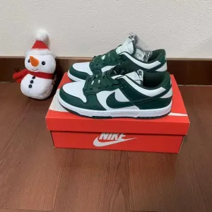 Nike dunk low Varsity Green Women's shoes