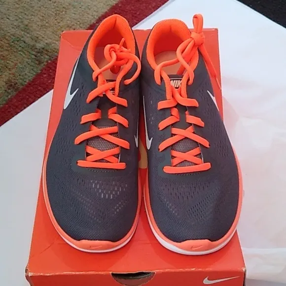 Nike Flex Running Athletic Shoes, 6Y, Dark Grey/White/Total Orange