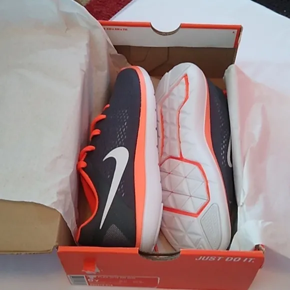 Nike Flex Running Athletic Shoes, 6Y, Dark Grey/White/Total Orange