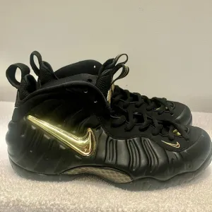 NIKE FOAMPOSITE PRO SZ 9