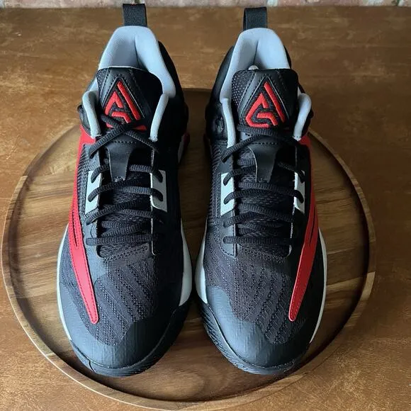 Nike Giannis Immortality 3 Men's 10.5 Bred Black University Red Shoes Sneakers
