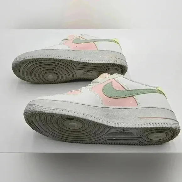 Nike Girls Youth Size 7 Air Force 1 Impact Gs Summit White/Seafoam Green