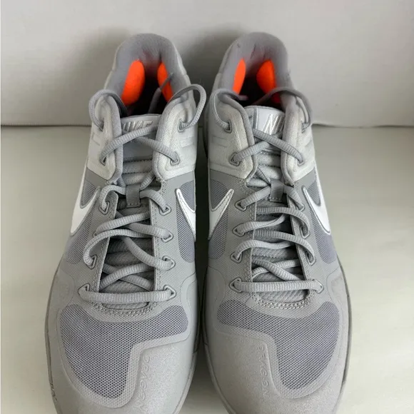 Nike Gray Athletic Shoes Lightweight Mesh Low-Top
