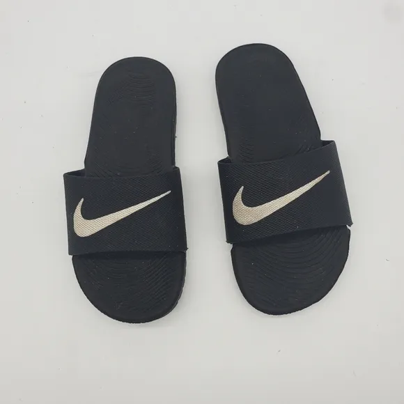 Nike Kawa Slides Kids Size 4Y Sandals 819352 001 Black Metal Shoes