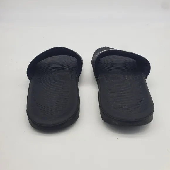 Nike Kawa Slides Kids Size 4Y Sandals 819352 001 Black Metal Shoes