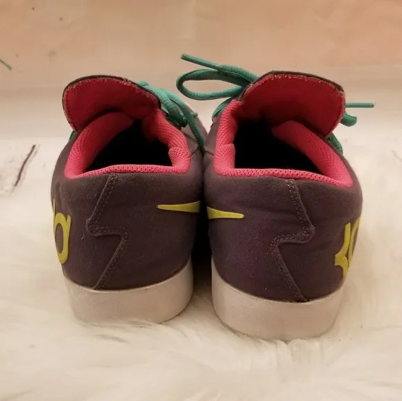 Nike KD Vulc GS sneakers shoes size 8 very nice
