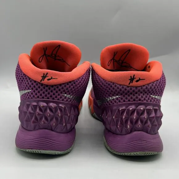 Nike Kyrie 1 Easter Purple Mens 9.5 Basketball 2015 Shoes Sneakers 705277-508