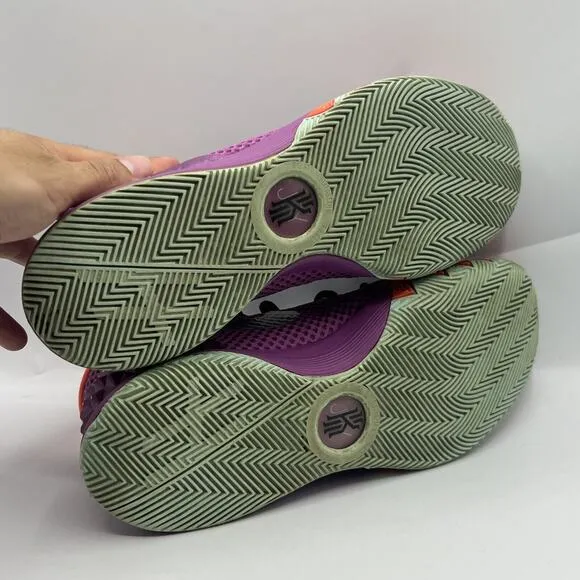 Nike Kyrie 1 Easter Purple Mens 9.5 Basketball 2015 Shoes Sneakers 705277-508