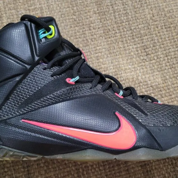 Nike Labron James 12 Instinct Size 11 Sneakers Shoes SKU #S700