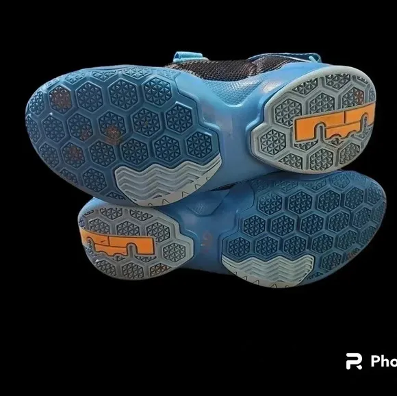 Nike LeBron Soldier IX Kids Sneakers/Shoes - Size 6Y - Blue/Black