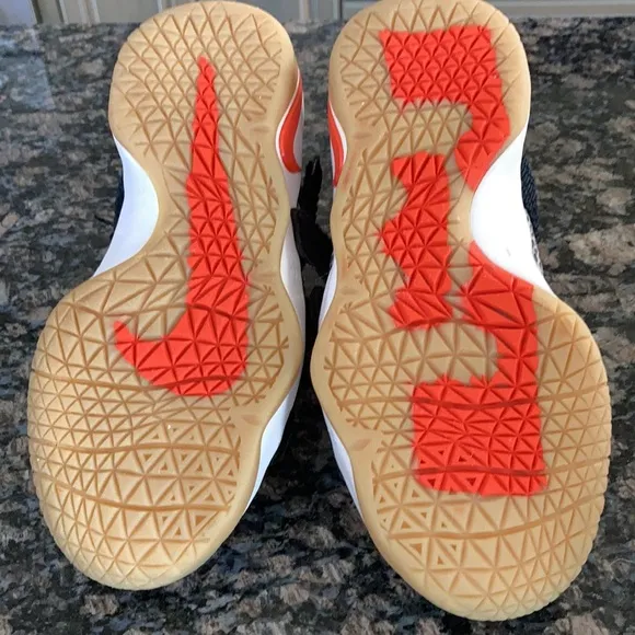 NIKE LEBRON SOLIDER GRADE SCHOOL BASKETBALL SHOES
